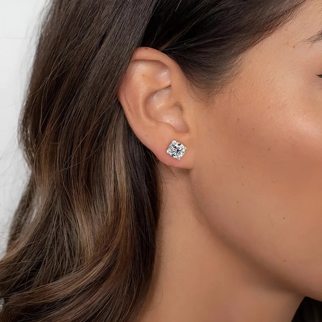 10 Karat Vollgold Stecker-Ohrringe mit 3mm-8mm Diamant - Pearlsey