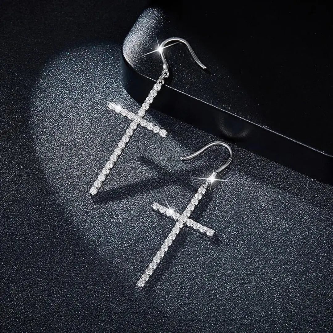 925 Sterling Silber Übergroße Kreuz Ohrringe mit 1,25CT Moissanitbesatz - Pearlsey