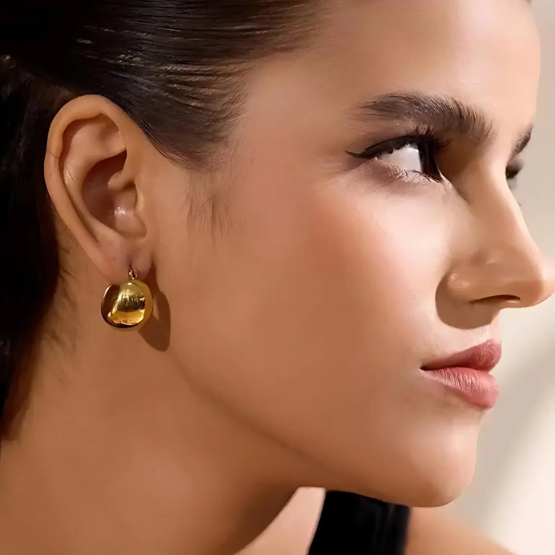 Ball Hoop Ohrringe "Hazal"- 18 Karat - Pearlsey