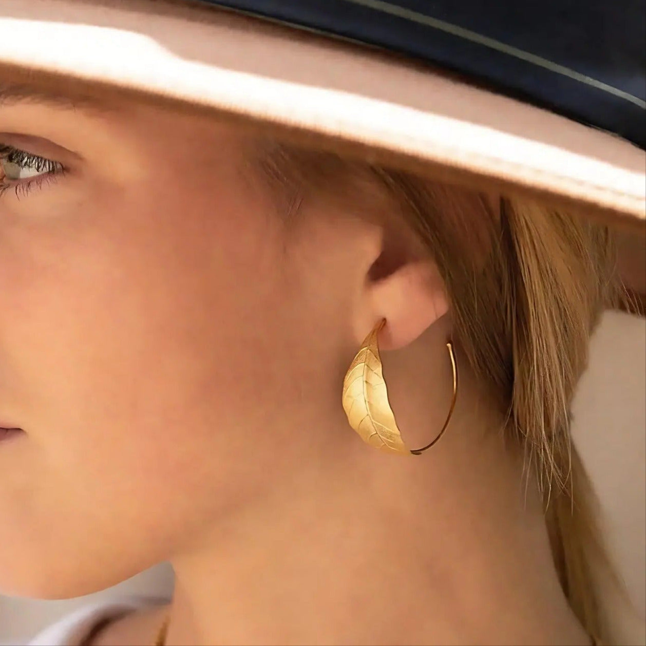 Creolen im Blattdesign "Boucles Flore"- 18k - Pearlsey