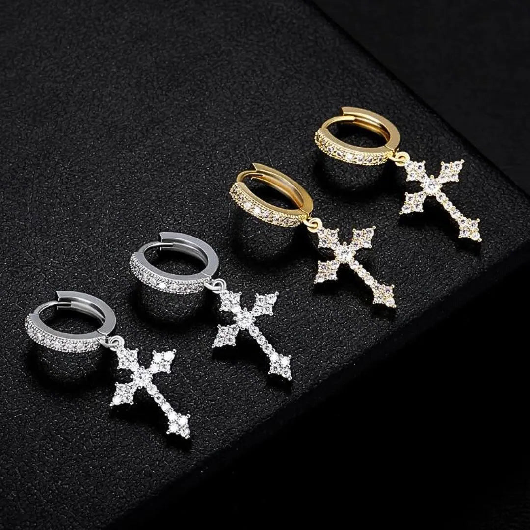 Creolen mit Kreuzanhänger und Moissanitsteinbesatz - Pearlsey