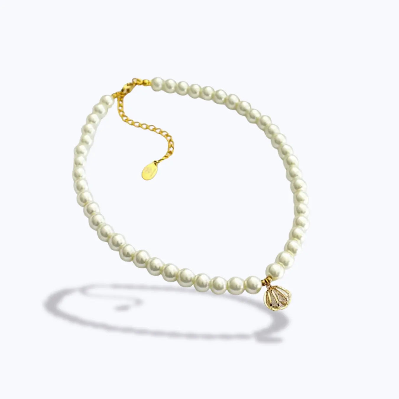 Perlen-Halskette mit Muschelanhänger "Ozeanschatz" - Pearlsey