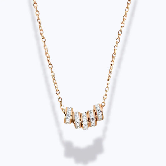 Rosefarbene Halskette mit runden Zirkoniasteinanhängern - Pearlsey