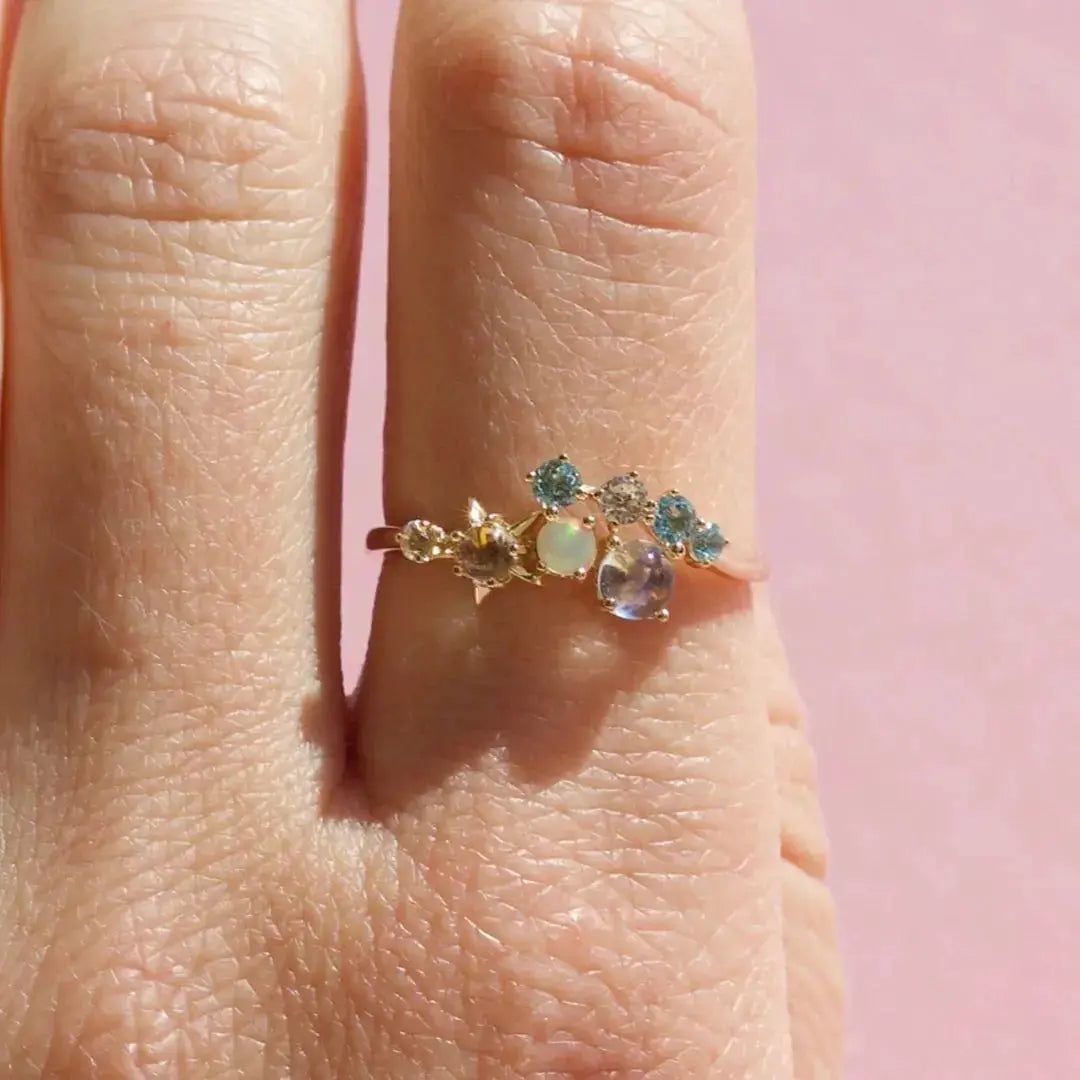 585 Gold "Aherz" - Cluster Opal Ring - Pearlsey